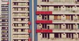 ładowanie elektryka w bloku PIRE