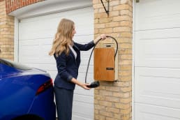 ile kosztuje ładowanie elektryka w domu PIRE